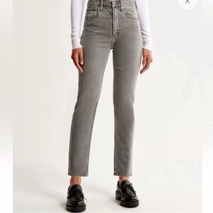ABERCROMBIE & FITCH the ankle straight ultra high rise jeans size 27 short or 4